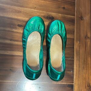 Tieks emerald size 10 with original box
